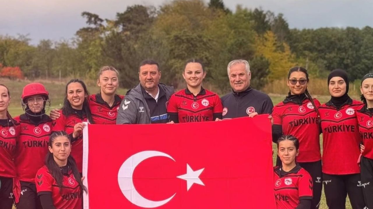 Kadın Kriket Millî Takımı Avusturya’ya karşı iyi direndi