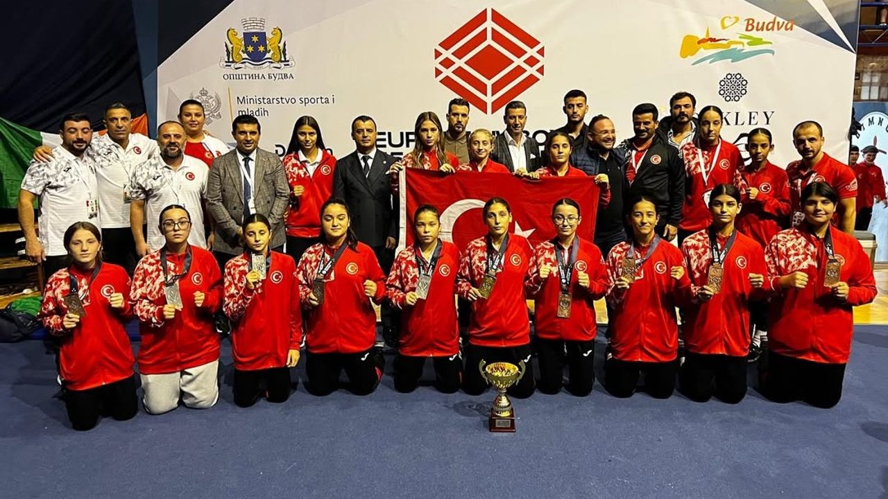 U15 Avrupa Boks Şampiyonası’nda 16 Madalya Gururu