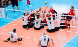 Oturarak Voleybol Milli Takımı klasman maçlarına çıkıyor