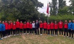Milli sporculara Çekya’da sıcak karşılama