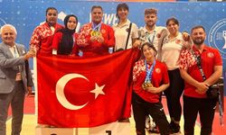 Sudenaz Yılmaz Avrupa Halter Şampiyonu Oldu