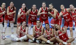U16 Kız Milli Takımı 4’te 4 Yaparak Çeyrek Finale Yükseldi