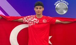 Emre Çolak Avrupa U20’de Gümüş Madalya Kazandı