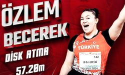 Özlem Becerek, Tokyo’da milli formayla sahnedeydi