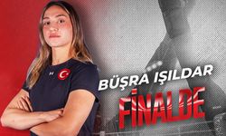 Dünya Boks Şampiyonası’nda Buse Naz ve Büşra finale yükseldi