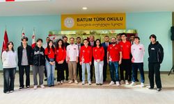 Milli Satranççılardan Batum Türk Okulu’na Anlamlı Ziyaret