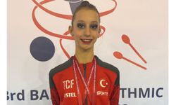 Öykü Özoğuz’dan Ritmik Cimnastikte Çifte Madalya