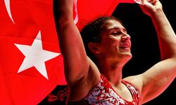 Nesrin Baş U23 Dünya Güreş Şampiyonu oldu!