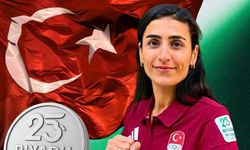 Hatice Kübra İlgün'den Riyad’da gümüş madalya