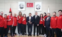 Milli Tekvandocular Hamza Yerlikaya’yı Ziyaret Etti