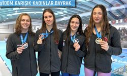 4x100m Karışık Kadın Takımı CECJM’de 3. oldu