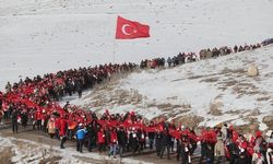 111 Yıllık Sessizliğe Binlerce Adım