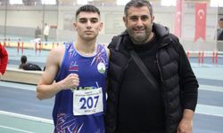 Muhammed Esad Ayna’dan U18 Türkiye Salon Rekoru