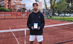 Gökberk Sarıtaş Antalya’da Çiftlerde Şampiyon Oldu