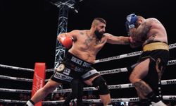 Umut Camkıran, 17 nakavtlı Hırvat Pesut’la unvan maçında