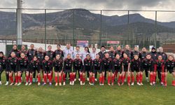 Avrupa Sınavı Öncesi Hazırlıklar Başladı: U17 Kızlar İzmir’de