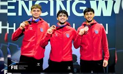Genç Erkekler Kılıç Takımı Dünya Üçüncüsü Oldu