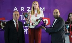 Ekaterina Atalık Türkiye Kadınlar Satranç Şampiyonu oldu