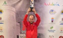 Ahmet Taha İnal Dünya Hızlı Satranç’ta zirveye çıktı