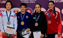 Elvira Süleyman Kamaloğlu Ulaanbaatar’da bronz aldı