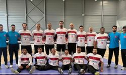 Oturarak Voleybol Millileri Fransa engelini 3-1'le geçti
