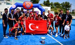 U16 Erkek Hokey Milli Takımı Avrupa Şampiyonu Oldu