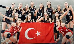 U18 Kadın Milliler Namağlup Finale Yükseldi