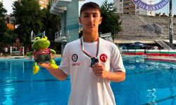 Uras Efe Akın Sofia Diving Cup'ta Bronz Madalya Kazandı