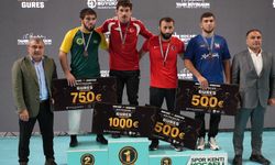 Hasan Gemici Güreş Turnuvası'nda İlk Gün Tamamlandı