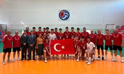 U17 Erkek Millileri Kosova'yı Set Vermeden Geçti