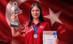 İdil Ceylin Yırtar F1A Dünya Gençler İkincisi Oldu