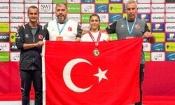 Bircan Altuntaş Lozan’da Gümüş Madalyanın Sahibi Oldu