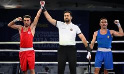 Semih Gümüş Avrupa Boks Şampiyonası’nda Tur Atladı
