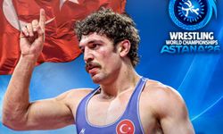 Yüksel Sarıçiçek Dünya Şampiyonunu Yenerek Finale Çıktı