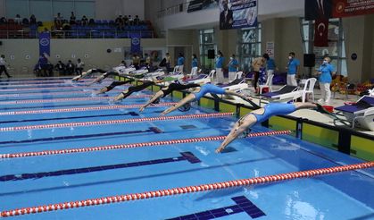Paletli Yüzme Türkiye Şampiyonası Edirne’de Başlıyor