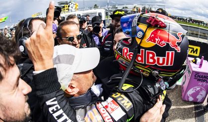 Ayhancan Güven Sachsenring’de Üst Üste İkinci Galibiyet