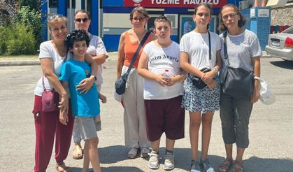 İzmir'de Otizmli Çocukların Yüzme Dersleri İptal Edildi