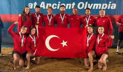 Türkiye COMEBA AirBadminton'da Şampiyon Oldu