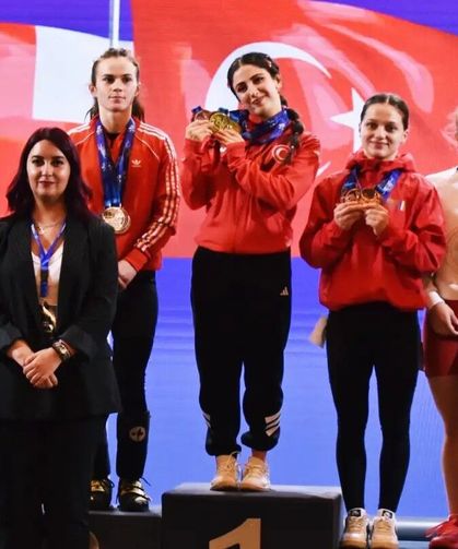 Milli Halterciler Avrupa Şampiyonası'nda Rekorlar Kırdı