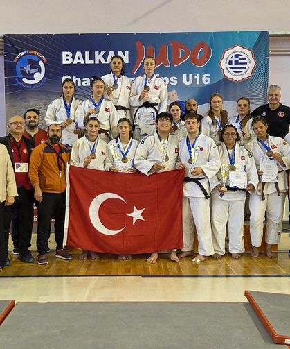 Türkiye Yıldızlar Balkan Judo Şampiyonası'nda 27 Madalya