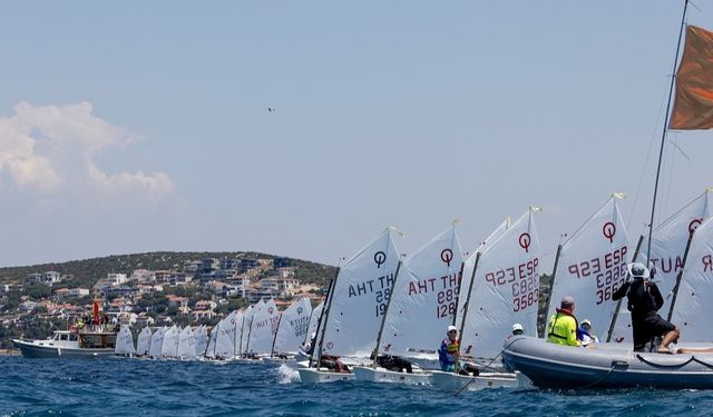 2025 Optimist Avrupa Şampiyonası Çeşme’de Rüzgârla Açıldı