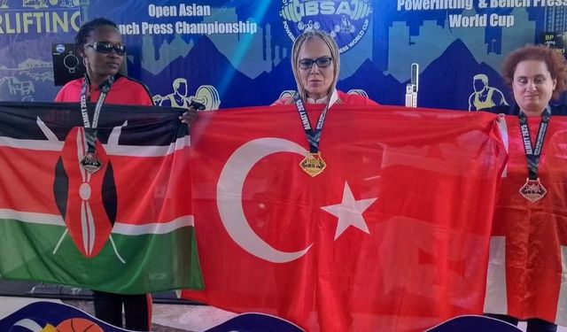 Kazakistan’da 2 Dünya Rekoru ve 2 Altın Madalya: Gülistan Özdemir ve Döndü Kanat’tan Tarihi Başarı