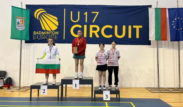 Badminton Milli Takımı Bulgaristan’da 20 Madalyayla Döndü