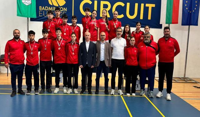 Bulgaristan'da U17 Millilerimizden 12 Madalya