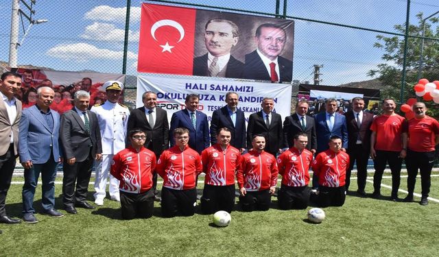 İzmir’de Engeller Sporla Aşıldı: Özel Sporcular Ayakta Alkışlandı
