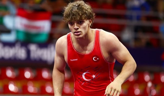 Ömer Gül, U17 Avrupa Güreş Şampiyonası’nda bronz aldı