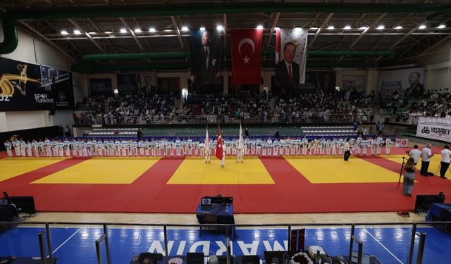 15 Temmuz Minikler Judo Şampiyonası Mardin’de Başladı