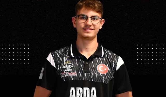 Arda Meriç U17 Dünya Şampiyonası’nda Gümüş Madalya Aldı