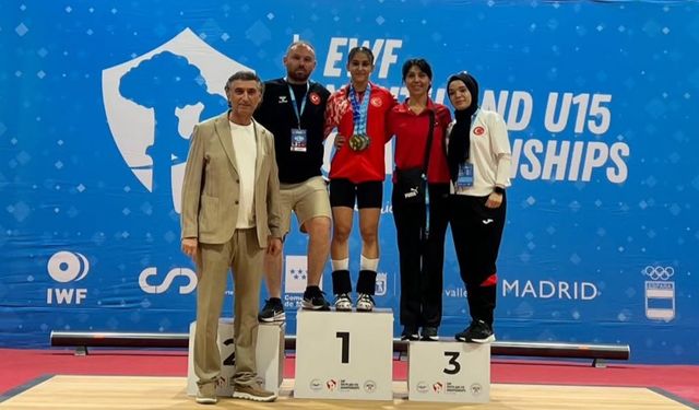 Türkan Beşikçi Avrupa Halter Şampiyonası’nda İkinci