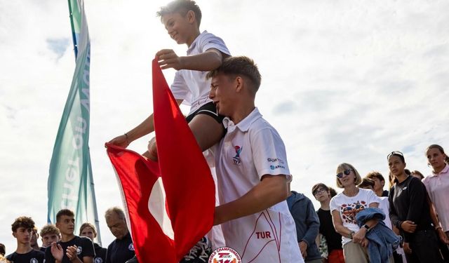 Tuna Tekin Dünya Şampiyonası’nda 2 Gümüş Kazandı